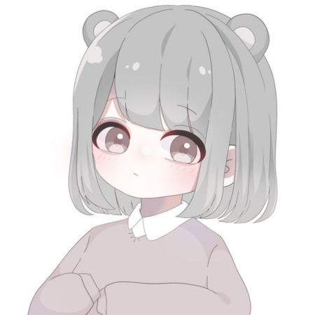 Anime cô gái dễ thương với tóc xám, phong cách chibi, nền trắng, độ phân giải 450x450, chất lượng HD.