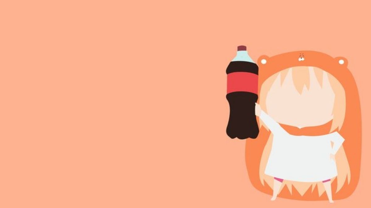Hình nền nhân vật hoạt hình dễ thương cầm chai nước ngọt, nền cam, độ phân giải 1080x1920, chất lượng HD.