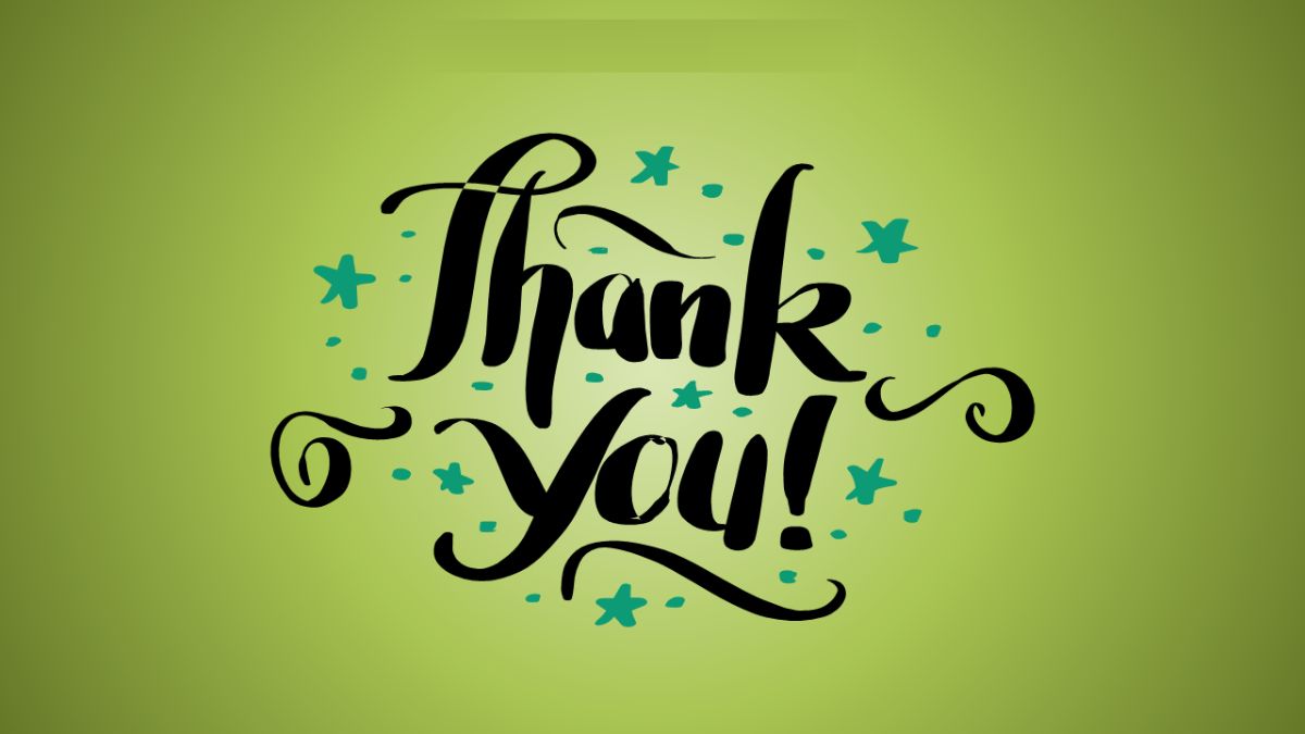"Thiết kế chữ 'Thank You' nổi bật trên nền xanh lá, 1080x1920, hình nền cảm ơn chất lượng HD."