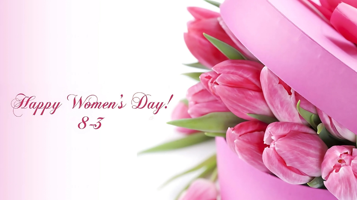 Tulip hồng trong hộp quà hình tròn, nền trắng, chữ "Happy Women's Day" 8-3, hình nền 1080x1920 HD.